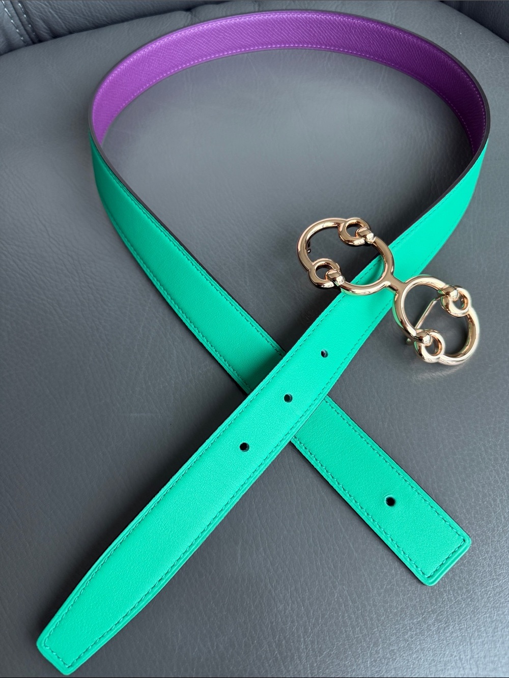 Hermes Reversible belt green/purple with rose gold buckle Size 75, pristine.
